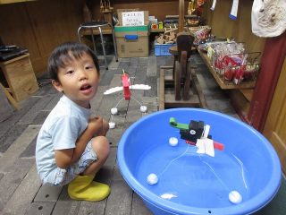 親子わくわく工房【水に浮かぶおもちゃ】